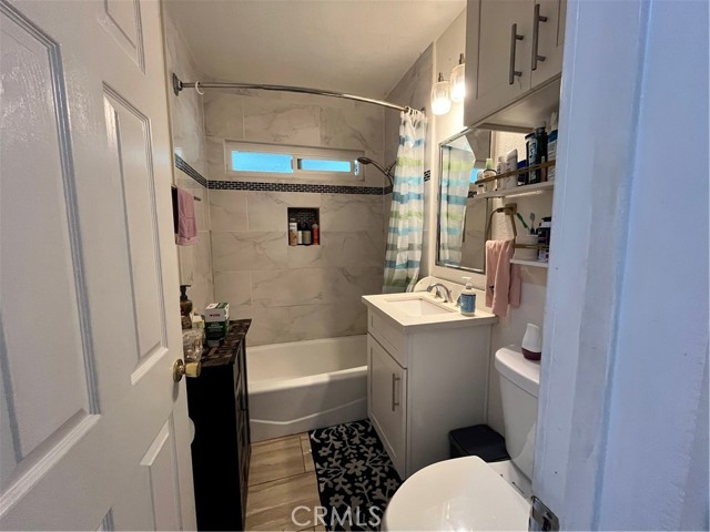 Detail Gallery Image 11 of 29 For 12188 Oracle St, Norwalk,  CA 90650 - 4 Beds | 2 Baths