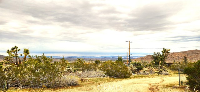 Detail Gallery Image 28 of 40 For 61476 Sandalwood Trl, Joshua Tree,  CA 92252 - 2 Beds | 2 Baths