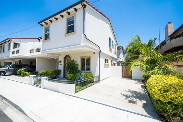 1608 Phelan Lane, Redondo Beach, California 90278, 4 Bedrooms Bedrooms, ,3 BathroomsBathrooms,Residential,Sold,Phelan,SB22141399