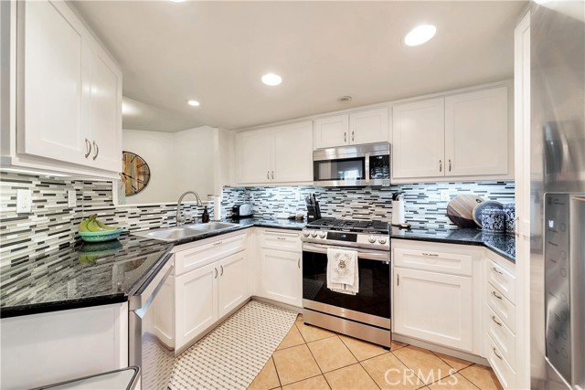 25151 Via Catalina, Laguna Niguel CA: https://media.crmls.org/medias/51d1f172-aa5e-45c2-9bec-0c3e2144be02.jpg