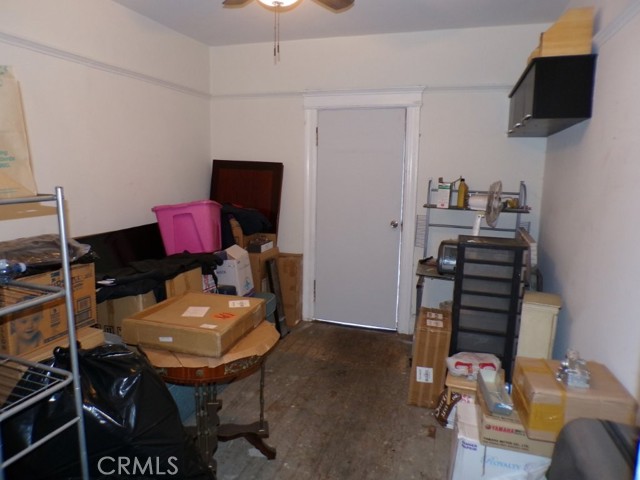 515 S Coronado Street, Los Angeles CA: https://media.crmls.org/medias/51d2b7f7-0f17-42d8-b439-1955f3e5a913.jpg