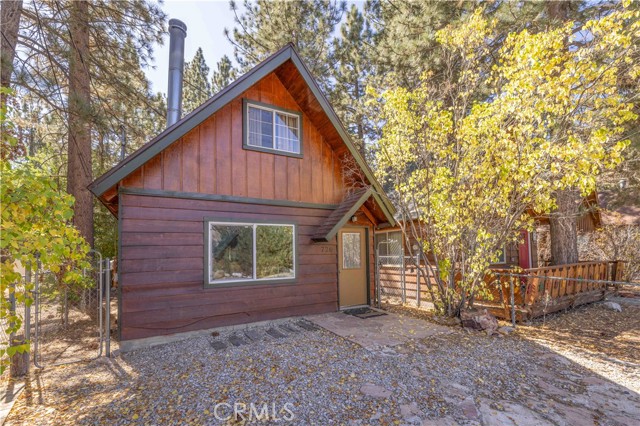 Detail Gallery Image 1 of 17 For 726 Maltby Bld, Big Bear City,  CA 92314 - 3 Beds | 1 Baths