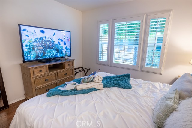 Detail Gallery Image 11 of 45 For 301 Harbor Breeze Dr., Port Hueneme,  CA 93041 - 3 Beds | 2/1 Baths