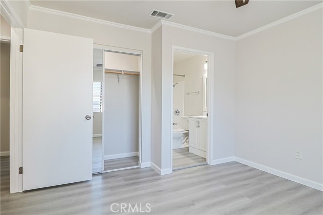 8338 Woodley Pl, North Hills CA: https://media.crmls.org/medias/51d37e40-a830-47c6-a0a9-a8d9c17b3ba6.jpg