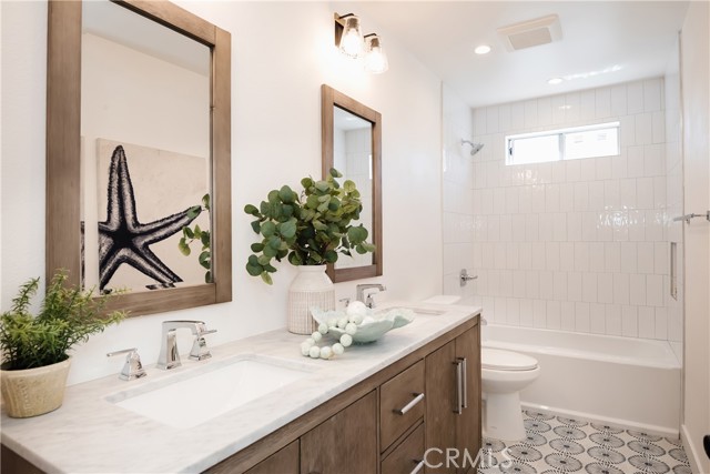 1101 High Lane, Redondo Beach, California 90278, 3 Bedrooms Bedrooms, ,2 BathroomsBathrooms,Residential,Sold,High,SB22142455