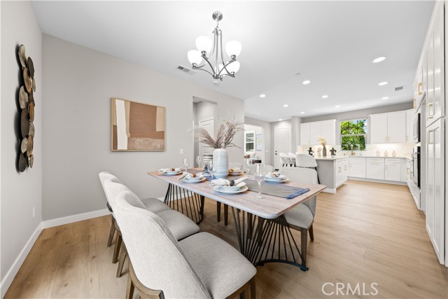 Image 10 of 59 For 22 Lomada Street