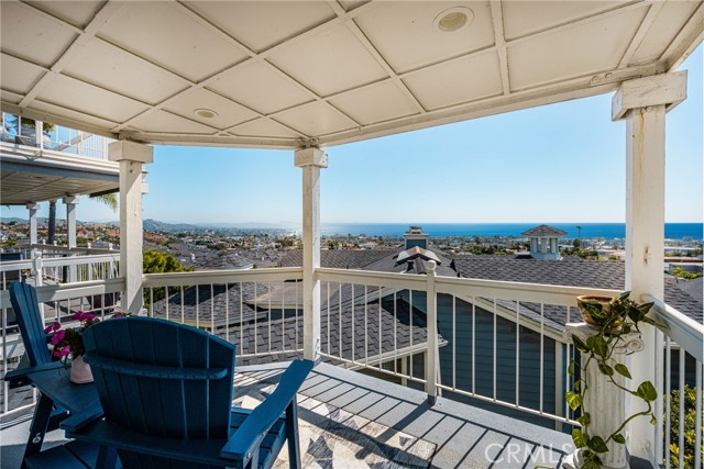 Detail Gallery Image 13 of 31 For 24444 Alta Vista Drive #19,  Dana Point,  CA 92629 - 3 Beds | 3 Baths