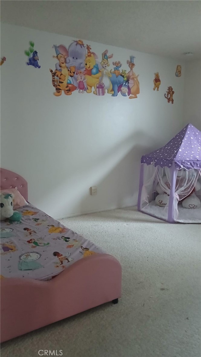 https://media.crmls.org/medias/51d711f9-1590-413f-8cd4-c8fb8756a27a.jpg?preset=X-Large