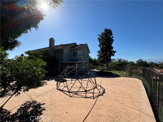 13745 Moonshadow Place, Chino Hills CA: https://media.crmls.org/medias/51d73233-39ee-4661-9d75-98b79bf9fb28.jpg