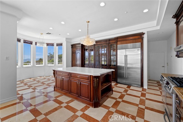 759 Foxkirk Road, Glendale CA: https://media.crmls.org/medias/51d7dfce-4223-4689-a090-65ab1ef5c8b2.jpg