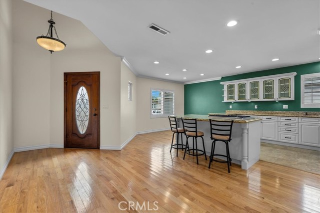 Detail Gallery Image 6 of 45 For 5442 W134th St, Hawthorne,  CA 90250 - 4 Beds | 2 Baths