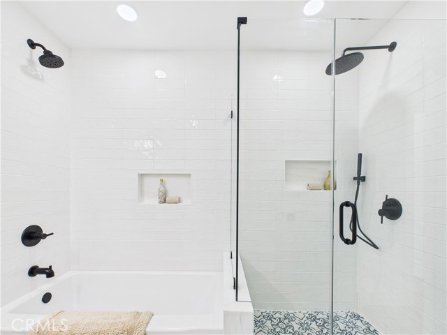 Detail Gallery Image 24 of 39 For 3116 W 78th Pl, Los Angeles,  CA 90043 - 3 Beds | 3 Baths