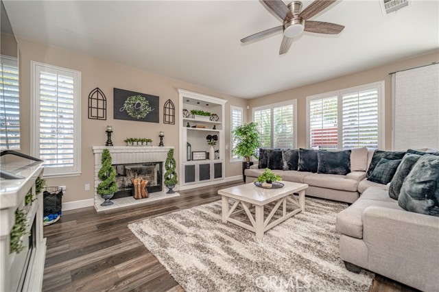 Detail Gallery Image 12 of 25 For 23458 Karen Pl, Murrieta,  CA 92562 - 6 Beds | 4 Baths
