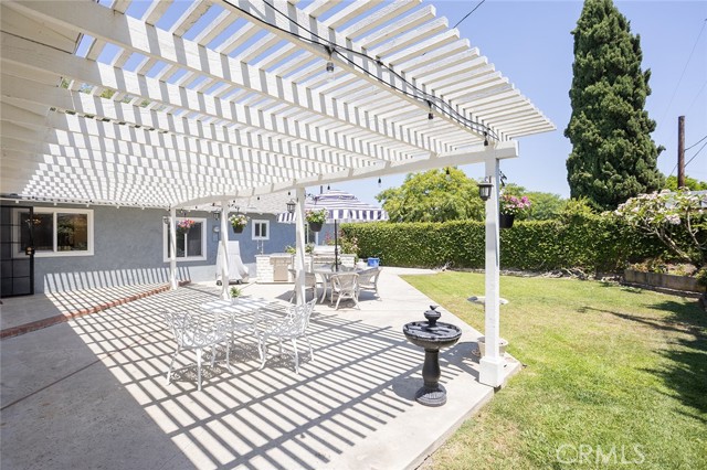 1802 W Harle Avenue, Anaheim CA: https://media.crmls.org/medias/51d963b1-8903-40e7-8a68-1386226b47fb.jpg