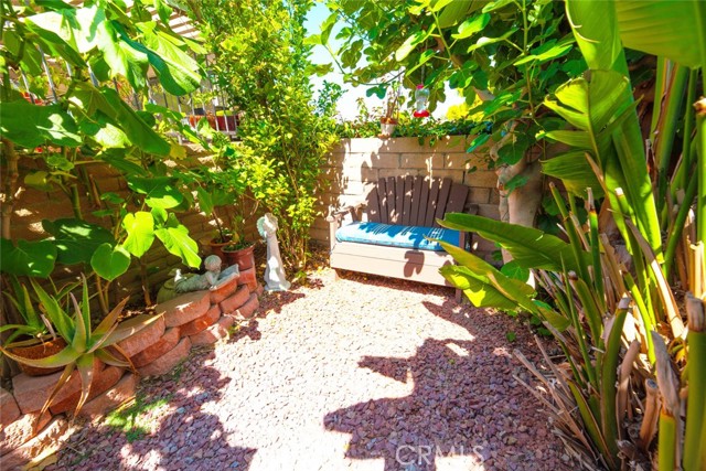 23356 Via San Miguel, Aliso Viejo CA: https://media.crmls.org/medias/51da58ac-8cd8-4c71-9777-bfdadd3775a7.jpg