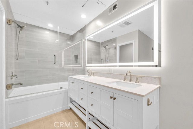 Image 20 of 30 For 220 Nice  110