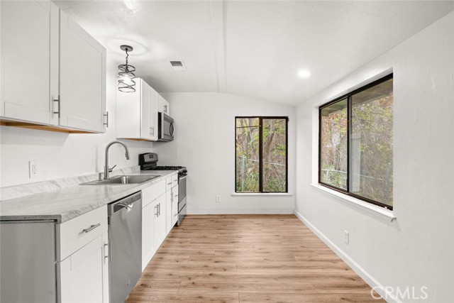 Detail Gallery Image 15 of 30 For 399 Humboldt, Chico,  CA 95928 - 2 Beds | 1 Baths