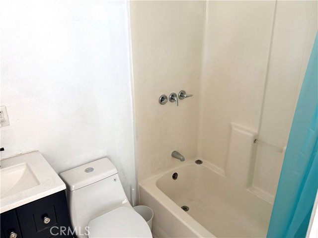 Detail Gallery Image 29 of 49 For 1318 E 100th St, Los Angeles,  CA 90002 - 3 Beds | 2 Baths