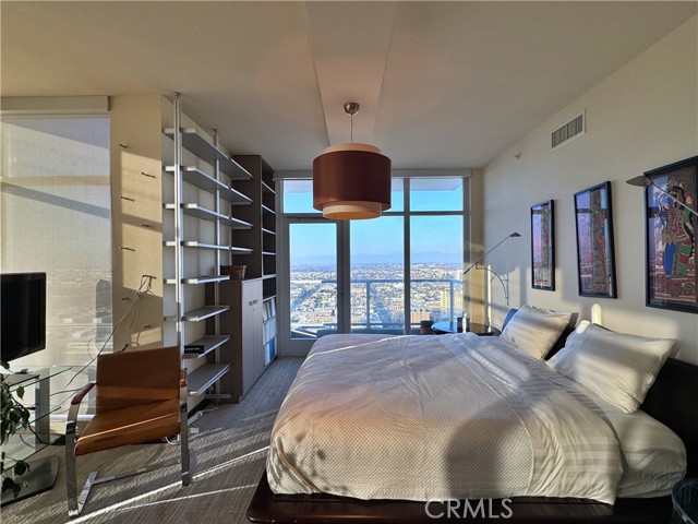 Detail Gallery Image 20 of 39 For 400 W Ocean, Long Beach,  CA 90802 - 2 Beds | 2 Baths