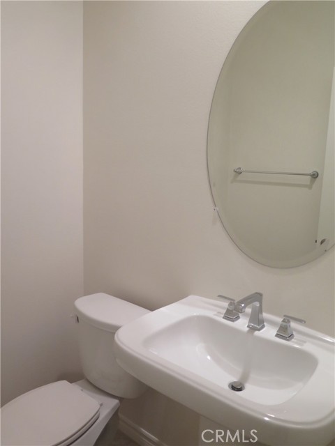 Detail Gallery Image 9 of 22 For 18049 Magee Ln, Yorba Linda,  CA 92886 - 3 Beds | 2/1 Baths