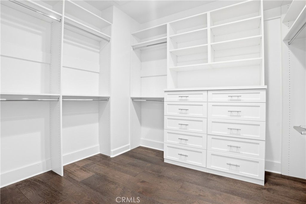 MLS #OC25270445 image #41