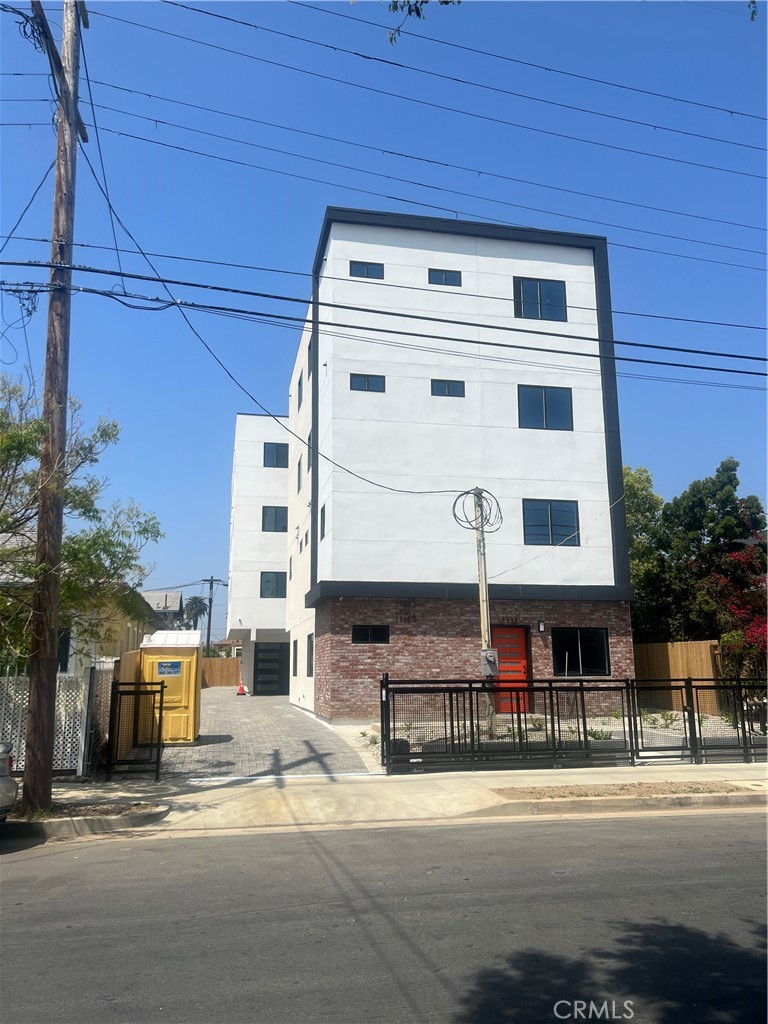 1135 S ARDMORE AVE, Los Angeles, CA 90006