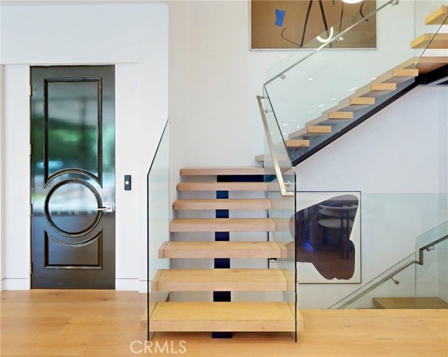 Detail Gallery Image 22 of 56 For 1845 Coldwater Canyon Dr, Beverly Hills,  CA 90210 - 4 Beds | 3 Baths