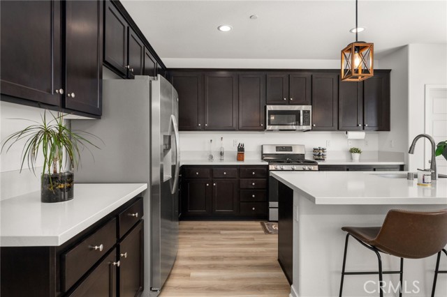 5756 Quicksilver Way, Banning CA: https://media.crmls.org/medias/51dea053-7438-4f88-8662-317510c6c7d3.jpg