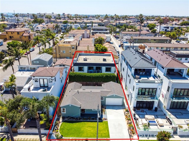 205 Huntington Street, Huntington Beach CA: https://media.crmls.org/medias/51defbf5-1bef-4df3-8775-1b10aa376d1b.jpg