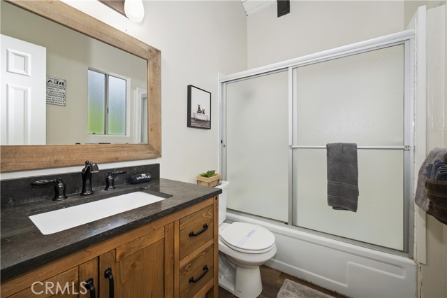 42824 Cedar Avenue, Big Bear Lake, CA 92315