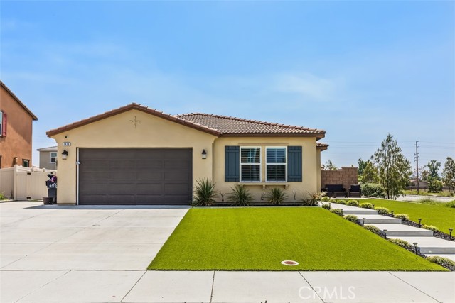 Detail Gallery Image 2 of 44 For 1410 Galway Ave, Redlands,  CA 92374 - 4 Beds | 2 Baths
