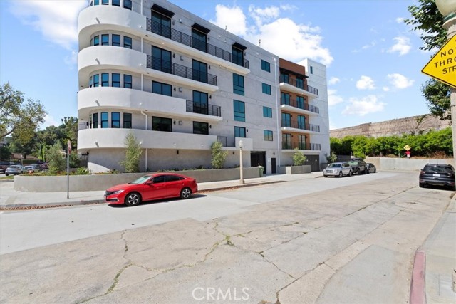 Detail Gallery Image 21 of 22 For 4383 Sepulveda Bld #303,  Sherman Oaks,  CA 91403 - 1 Beds | 1 Baths