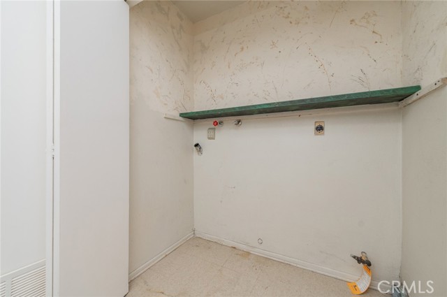 Detail Gallery Image 7 of 20 For 2533 Colgate Way, Riverside,  CA 92507 - 2 Beds | 1/1 Baths