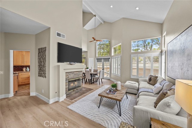 Detail Gallery Image 4 of 44 For 179 Montara Dr, Aliso Viejo,  CA 92656 - 3 Beds | 2/1 Baths