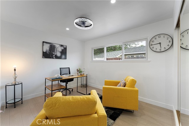 17121 Simonds Street, Granada Hills CA: https://media.crmls.org/medias/51e00f50-eb29-4158-9c27-b96328ef7e8e.jpg
