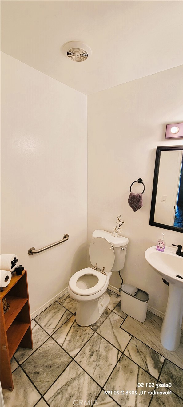 Detail Gallery Image 18 of 33 For 3030 Frontier, Thousand Oaks,  CA 91360 - 4 Beds | 2/1 Baths