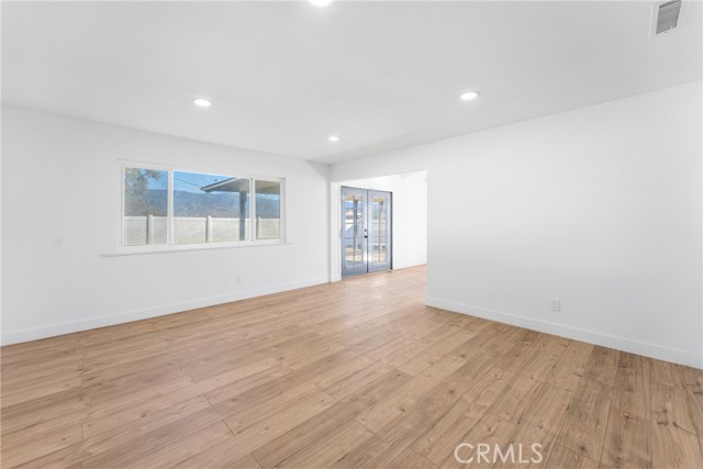 Detail Gallery Image 12 of 40 For 1423 N Terrace Rd, Rialto,  CA 92376 - 4 Beds | 2 Baths