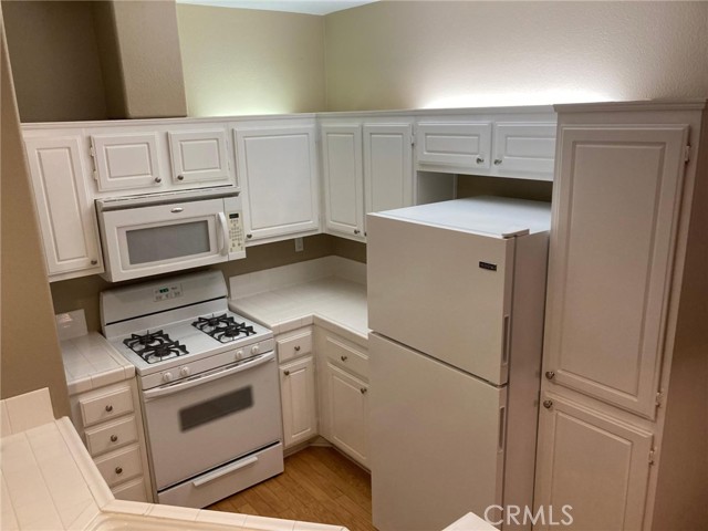 7935 E Monte Carlo Avenue, Anaheim CA: https://media.crmls.org/medias/51e29534-983b-4006-8d50-5224c8c00f1c.jpg