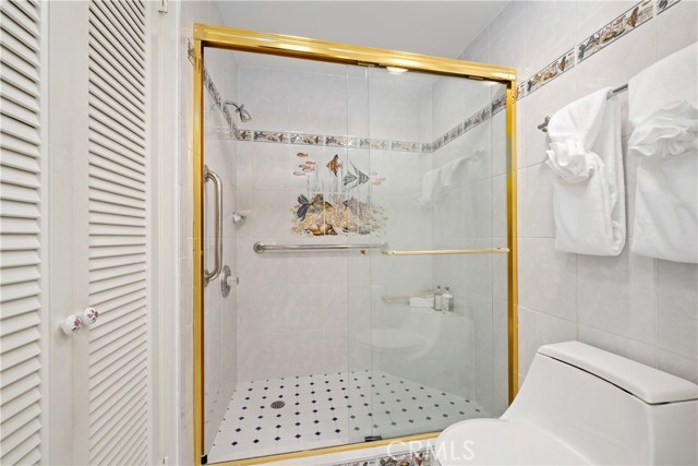 Detail Gallery Image 23 of 40 For 652 via Zapata, Riverside,  CA 92507 - 3 Beds | 2/1 Baths