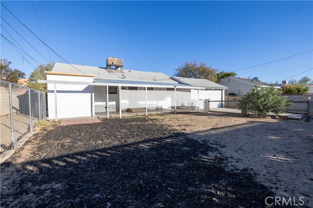 Detail Gallery Image 21 of 27 For 38725 Jacklin, Palmdale,  CA 93550 - 3 Beds | 2 Baths