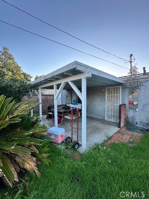 Detail Gallery Image 5 of 17 For 27220 Marchland, Canyon Country,  CA 91351 - 3 Beds | 1/1 Baths