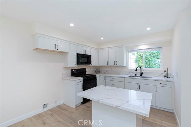 Detail Gallery Image 9 of 25 For 15849 Malden St, North Hills,  CA 91343 - 2 Beds | 1/1 Baths