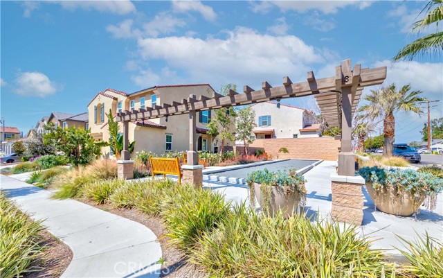 9795 Ardisia Street, Riverside CA: https://media.crmls.org/medias/51e50455-9130-4f4a-9634-db4e82126395.jpg