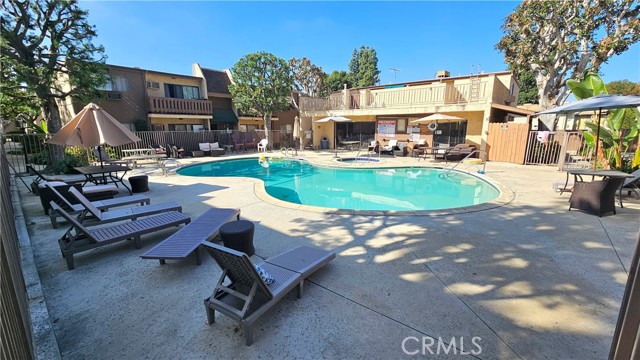 Detail Gallery Image 29 of 29 For 17900 Sherman Way #226,  Reseda,  CA 91335 - 1 Beds | 1 Baths