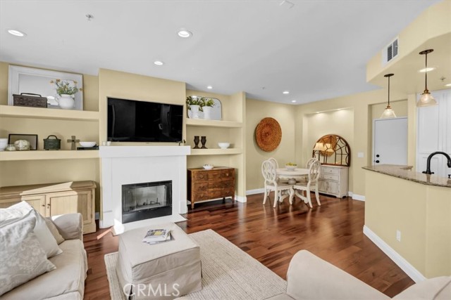 Detail Gallery Image 6 of 45 For 7310 Jordyn Ct, Huntington Beach,  CA 92648 - 3 Beds | 2/1 Baths