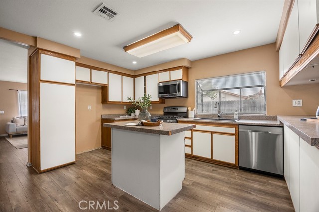 Detail Gallery Image 18 of 32 For 3881 Valle Vista Dr, Chino Hills,  CA 91709 - 3 Beds | 2 Baths