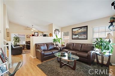 Detail Gallery Image 17 of 23 For 4816 Ventana Way, Oceanside,  CA 92057 - 3 Beds | 2/1 Baths