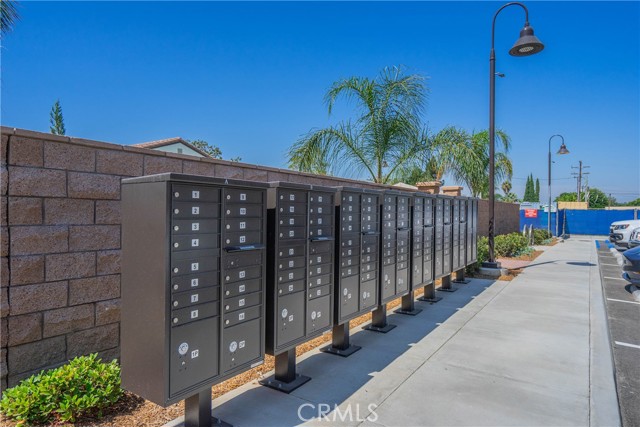 Detail Gallery Image 39 of 48 For 2317 W Broadway #6,  Anaheim,  CA 92804 - 4 Beds | 3/1 Baths