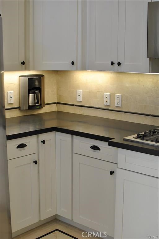 Detail Gallery Image 50 of 75 For 804 N Irena Ave #B,  Redondo Beach,  CA 90277 - 3 Beds | 2/1 Baths