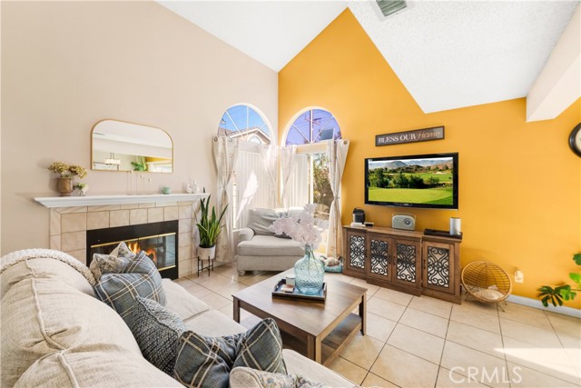 9900 Tagus Street, Pico Rivera CA: https://media.crmls.org/medias/51eb420b-aeee-4fee-852f-313088e9baf6.jpg